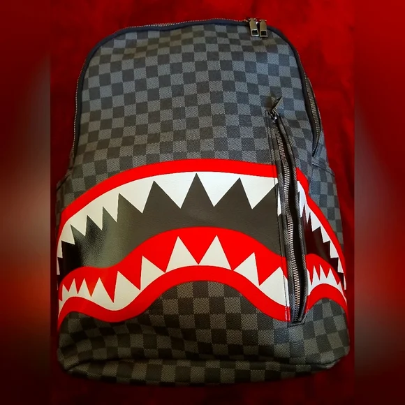 Backpack - Picture 1 of 2